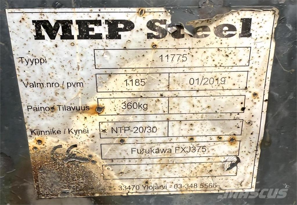 Furukawa 375 FXJ ハンマー／ブレーカ