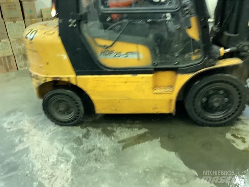 Hyundai HDE 25 E ディーゼル・軽油