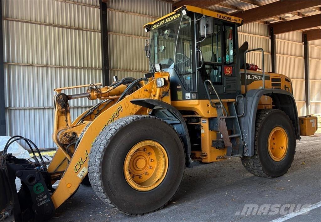 Hyundai HL 757-9 ホイールローダー・タイヤショベル