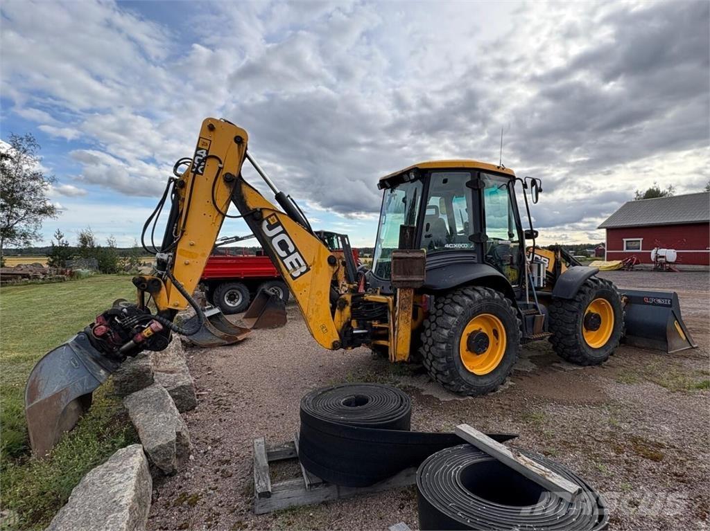 JCB 4 CX バックホーローダー