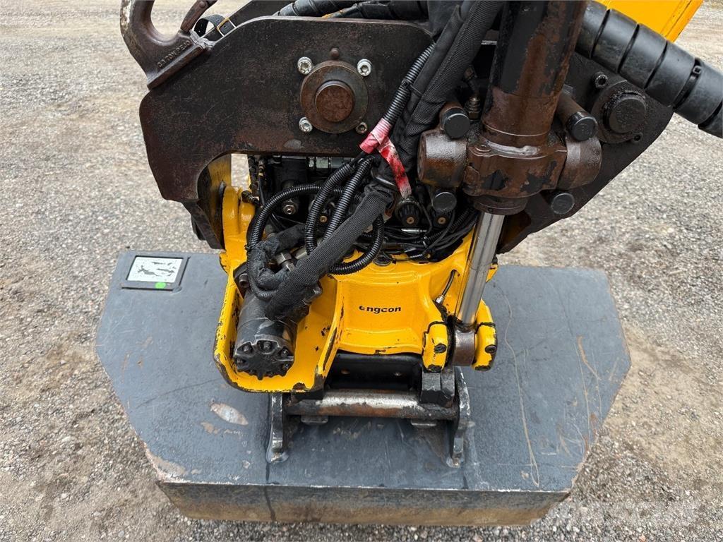 JCB 4 CX ECO バックホーローダー