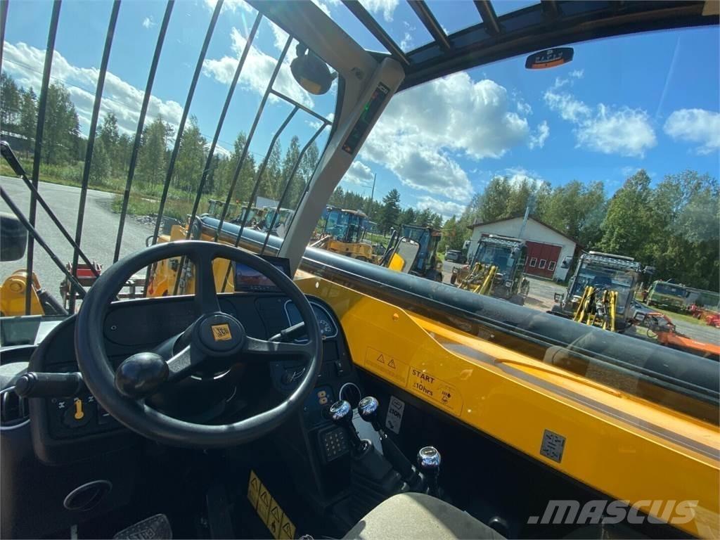 JCB 535-125 テレスコーピックハンドラー