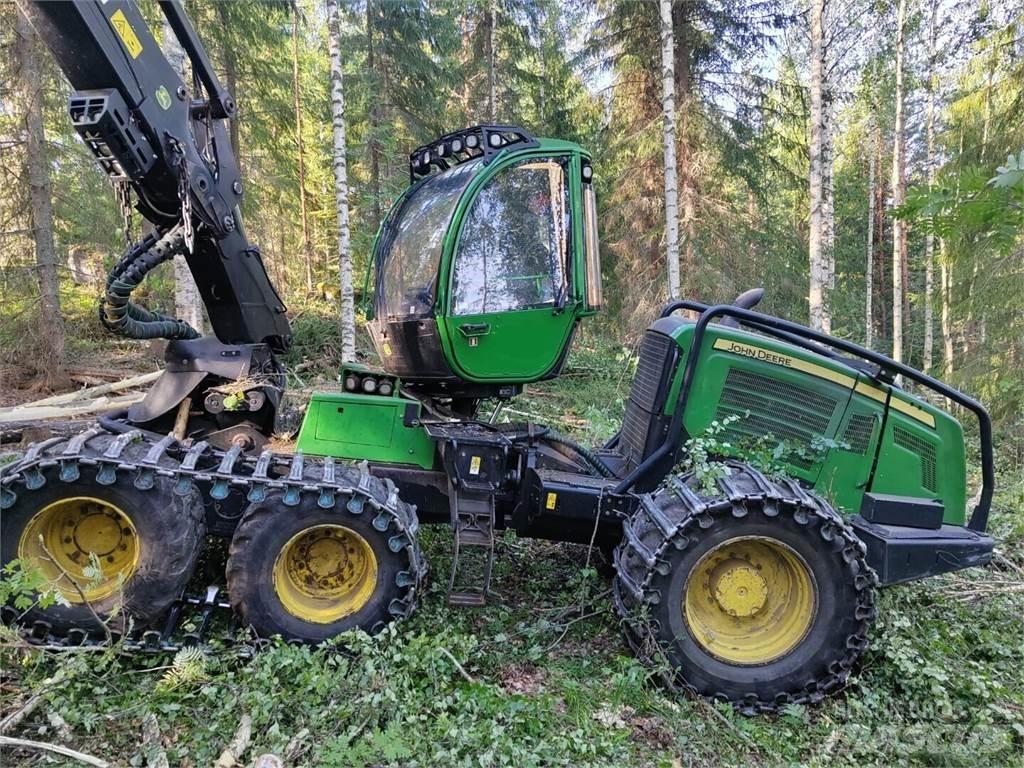John Deere 1170 E ハーベスター