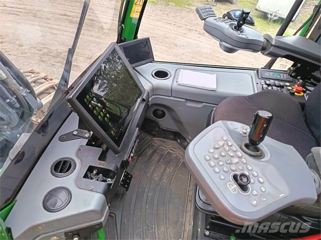 John Deere 1170G ハーベスター