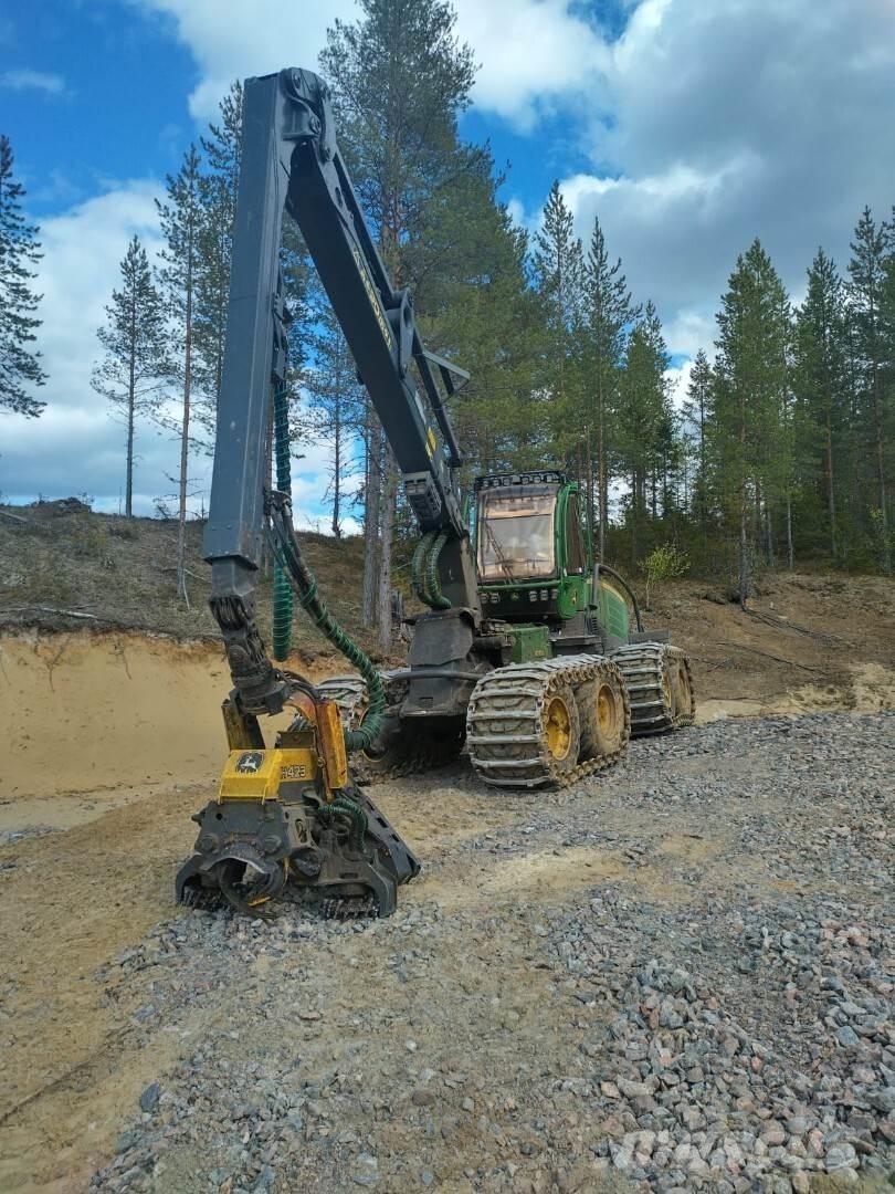 John Deere 1170G ハーベスター