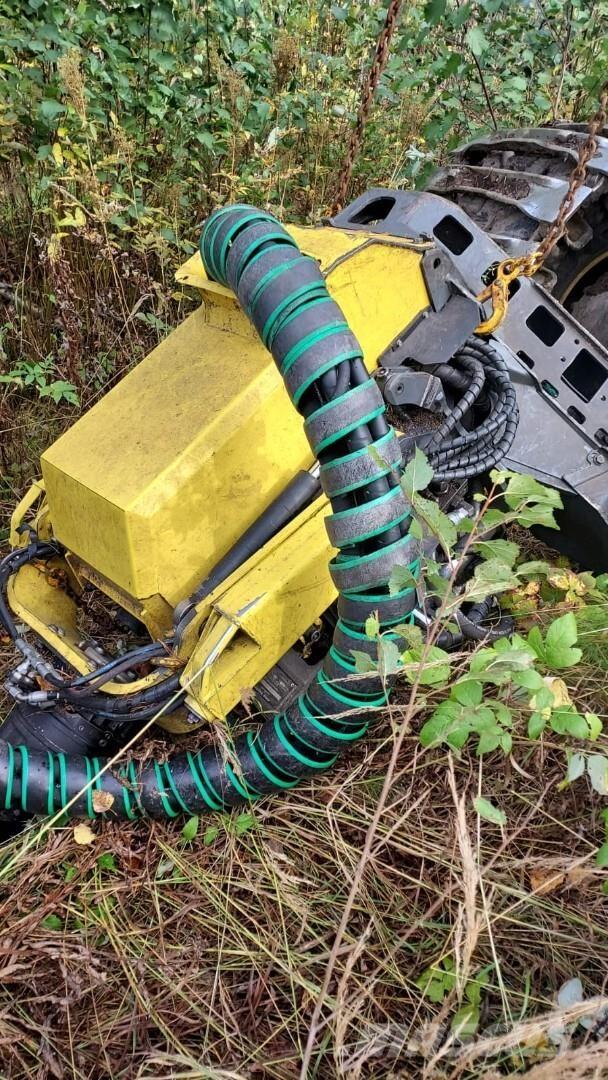 John Deere 1170G ハーベスター