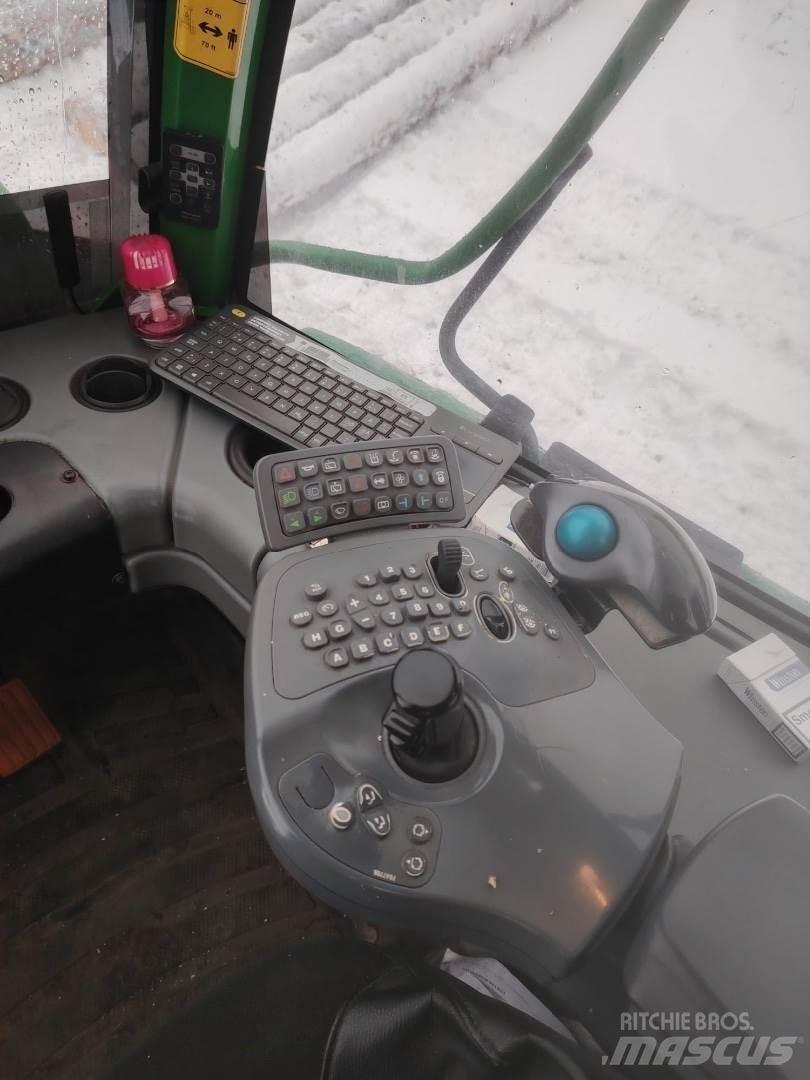 John Deere 1210E フォワーダー