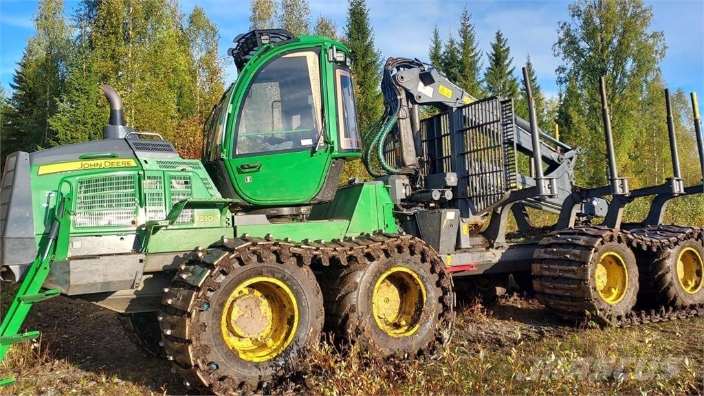 John Deere 1210G フォワーダー