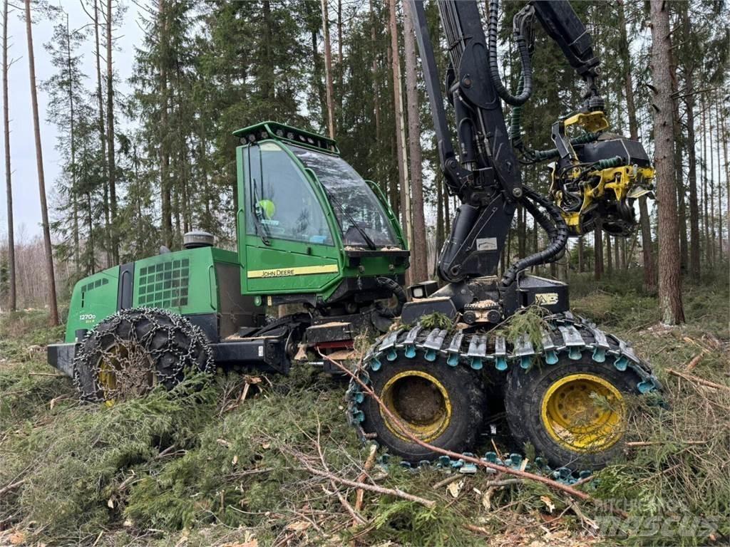John Deere 1270D ハーベスター
