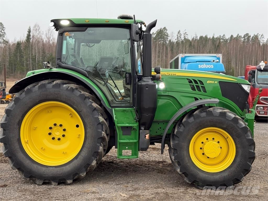 John Deere 6155R トラクター