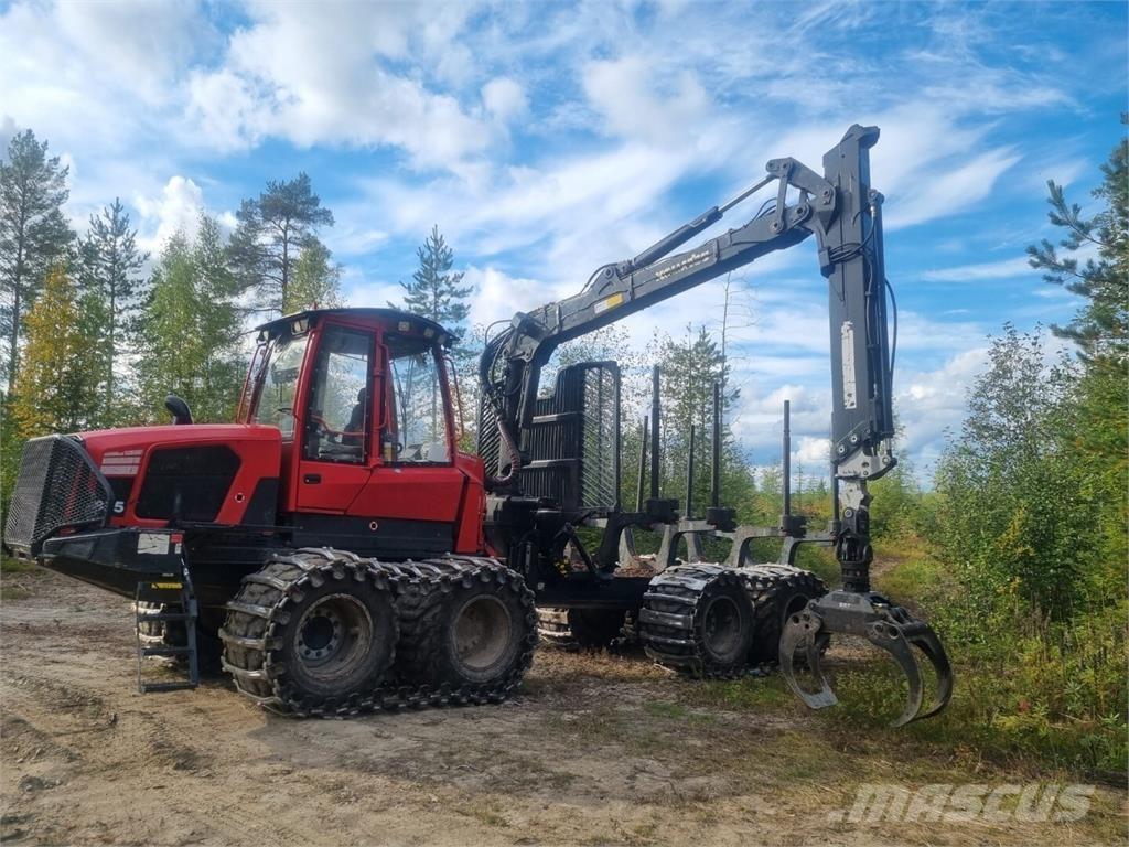 Komatsu 855 フォワーダー