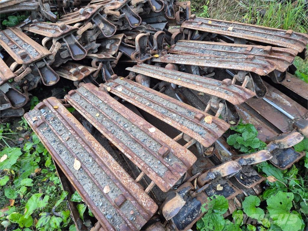 Komatsu 855 フォワーダー