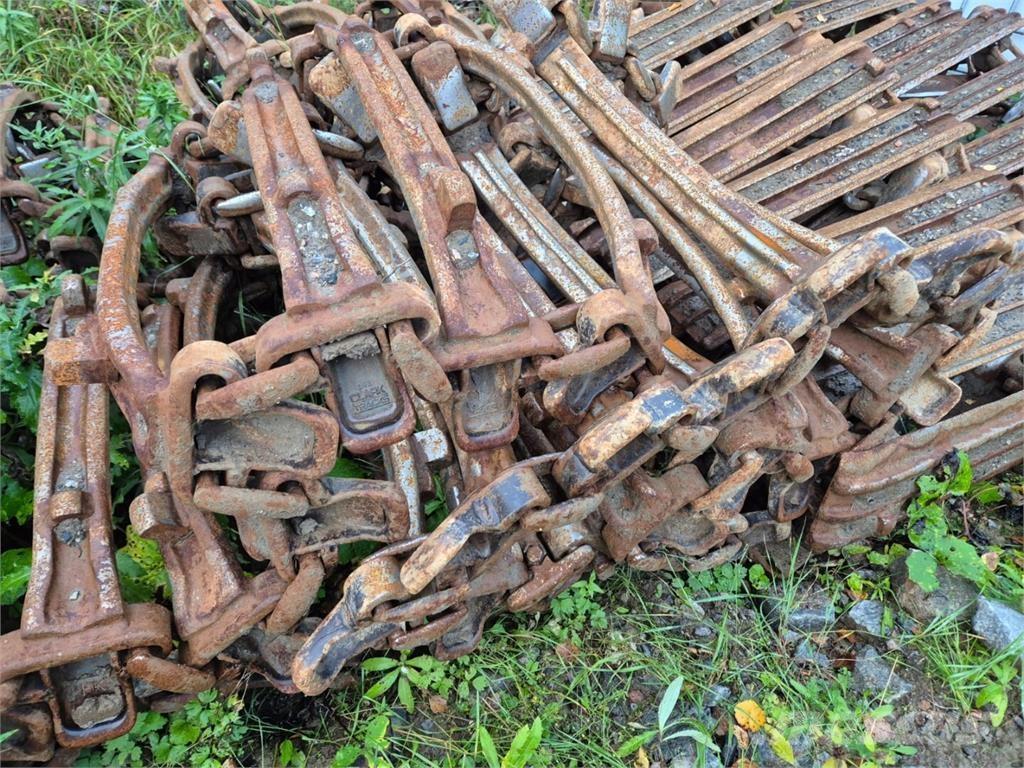 Komatsu 855 フォワーダー