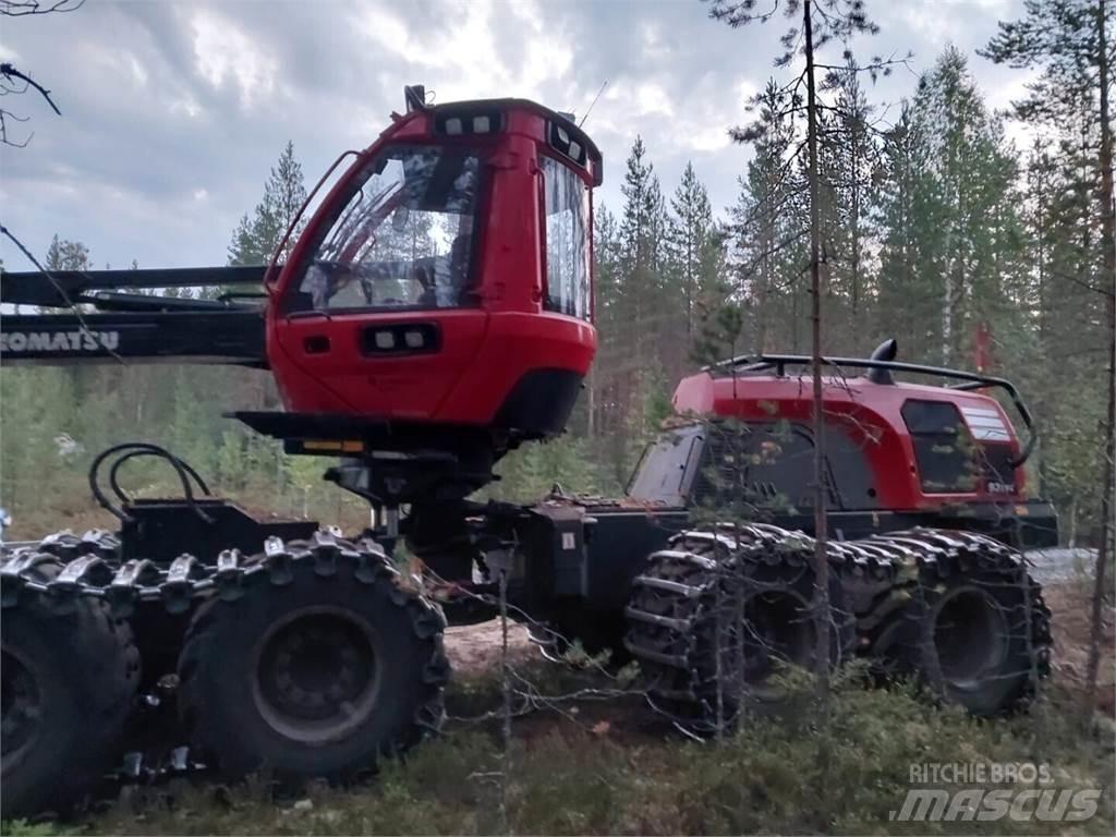 Komatsu 931 xc ハーベスター