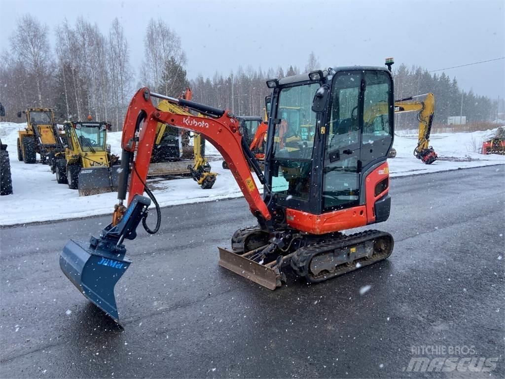 Kubota KX018-4 ミニ油圧ショベル 7t以下（ミニユンボ・ミニディガー）