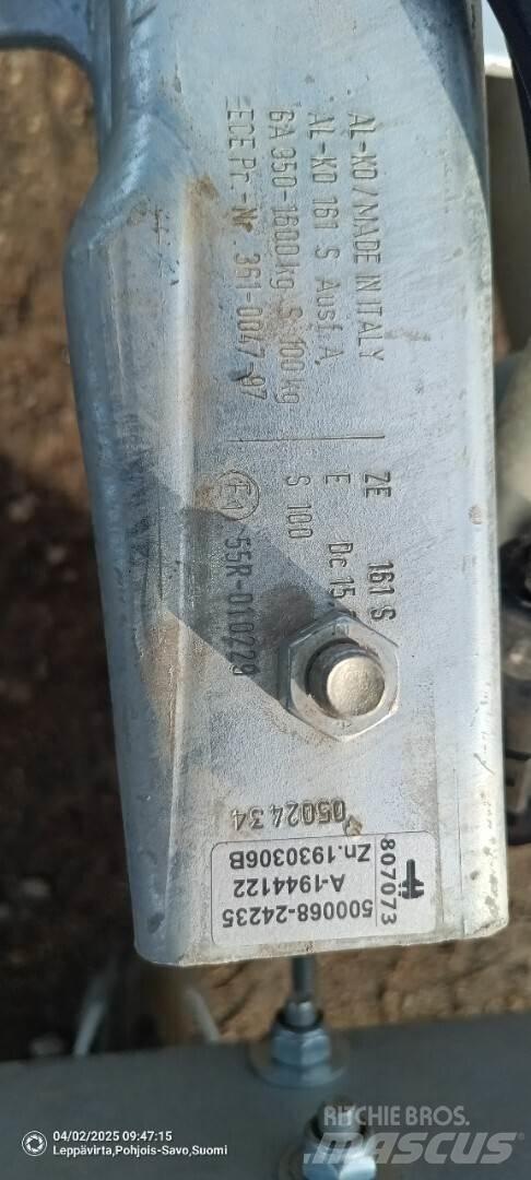 Majava Lj 1350 ライトトレーラー