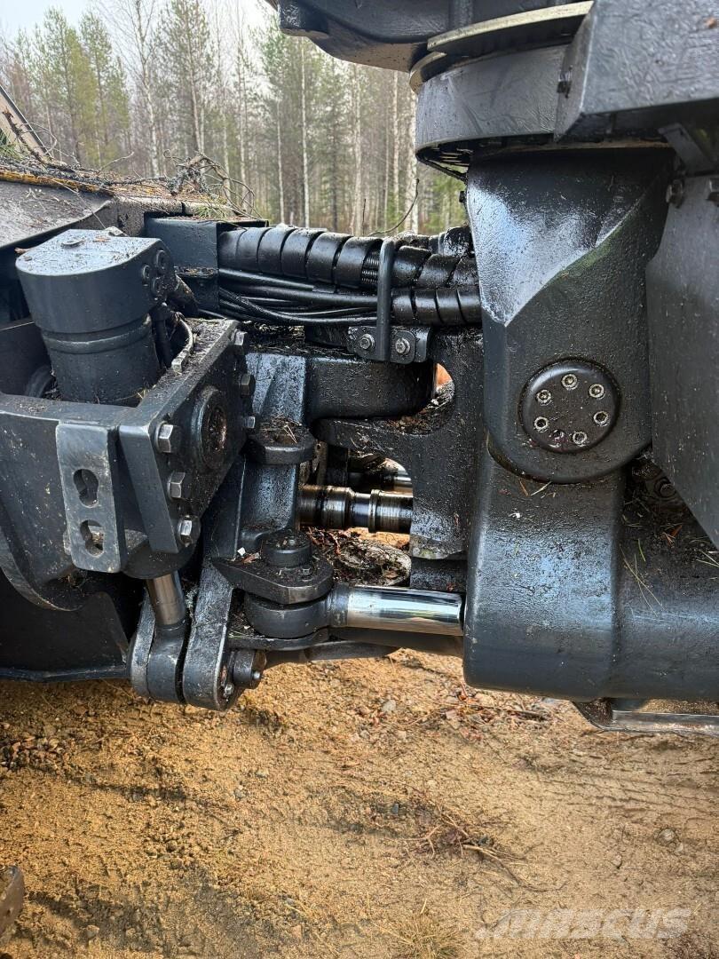 Ponsse Scorpion ハーベスター