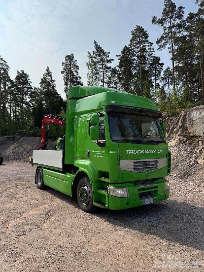 Renault Premium クレーントラック、ユニック車