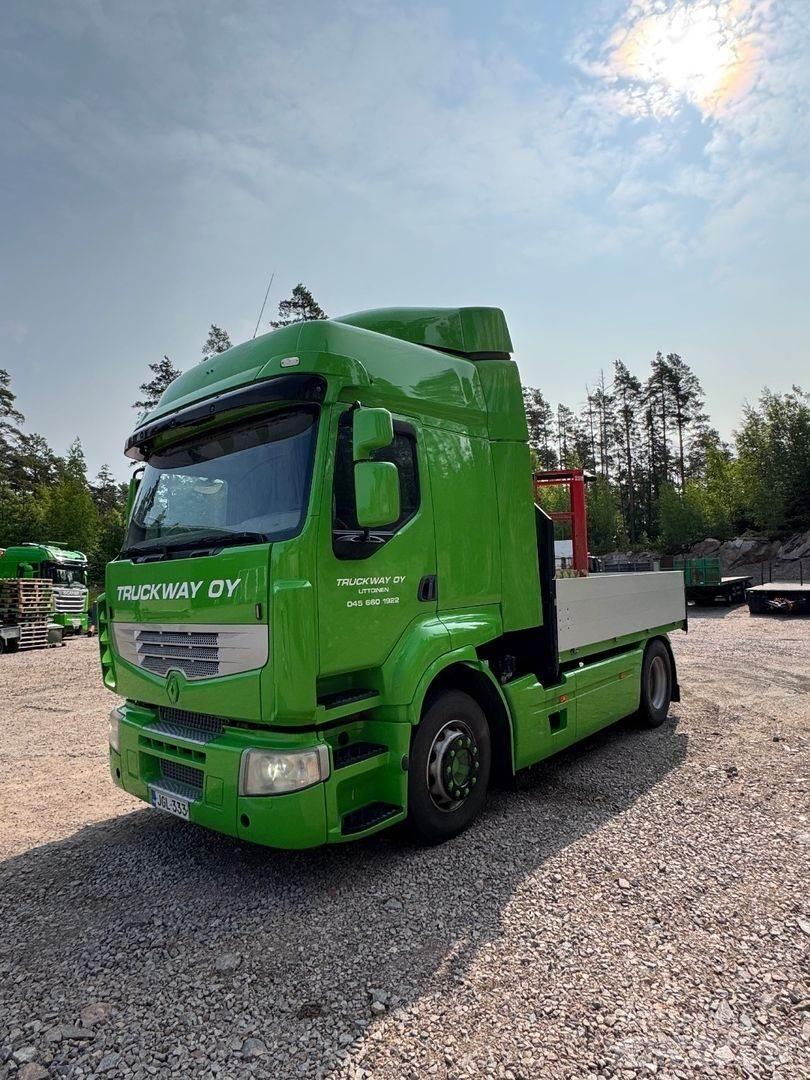 Renault Premium クレーントラック、ユニック車