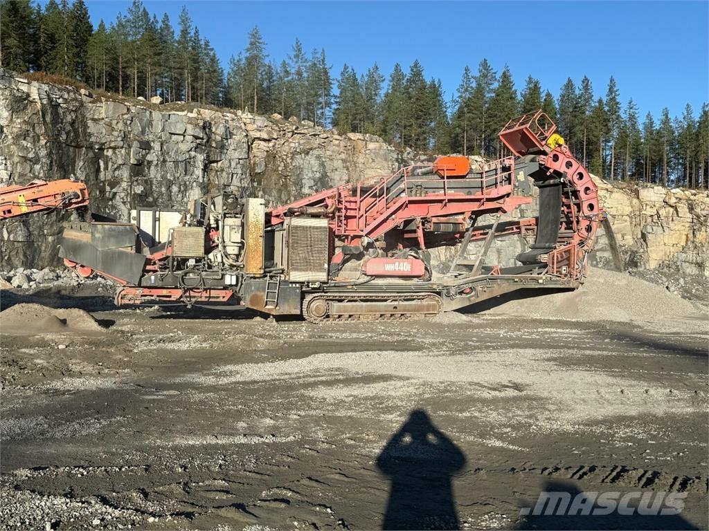 Sandvik WH440e クラッシャー固定式