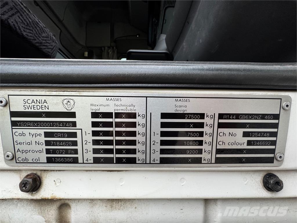 Scania 144G 6x2 クレーントラック、ユニック車