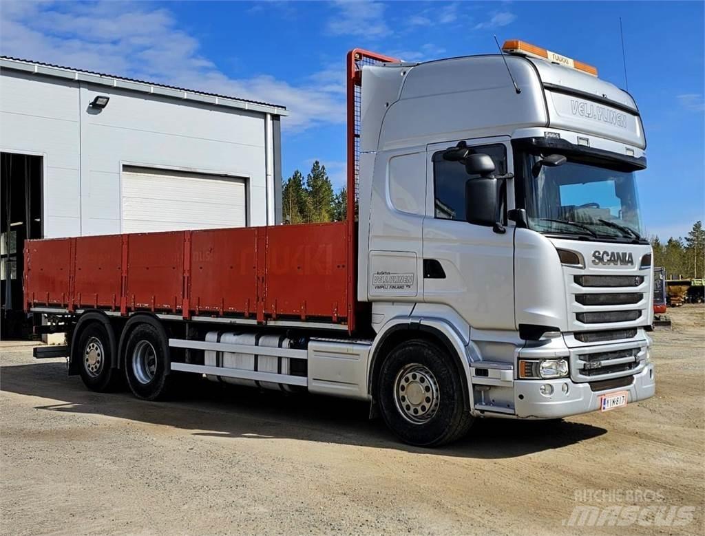 Scania R520 6x2 平ボディー