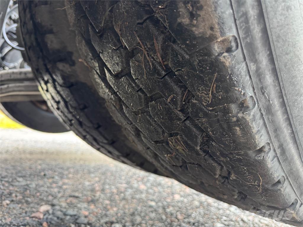 Scania R560 中古トラクターヘッド | トレーラーヘッド