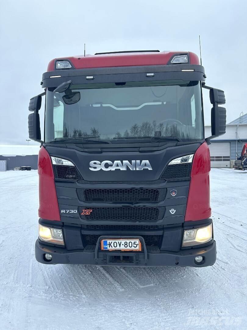 Scania R730 8x4 木材トラック