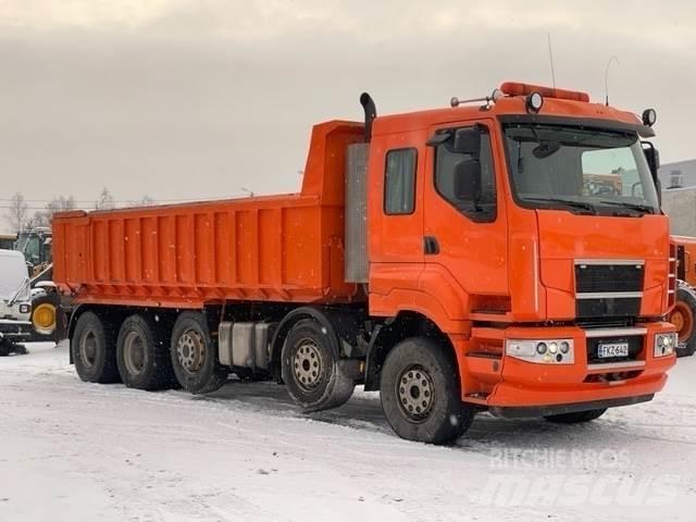 Sisu C600 E15M ダンプ