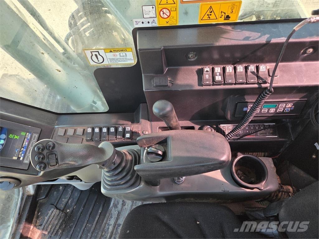 Takeuchi TB2150R 大型油圧ショベル12t以上（パワーショベル・ユンボ）