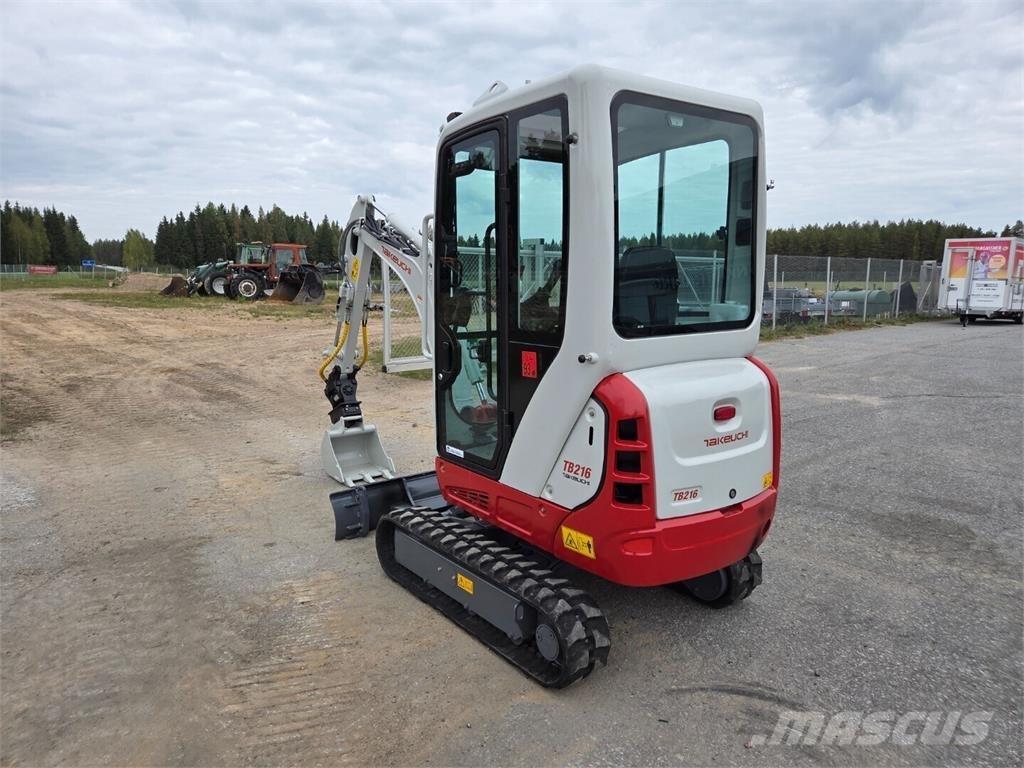 Takeuchi TB216 ミニ油圧ショベル 7t以下（ミニユンボ・ミニディガー）