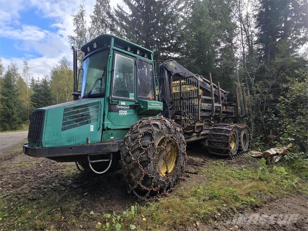 Timberjack 1010 フォワーダー