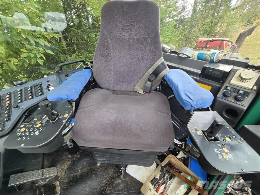 Timberjack 1270 ハーベスター