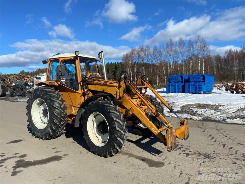 Valmet 802 トラクター