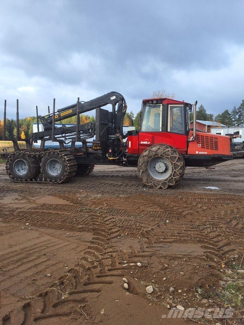 Valmet 840.2 フォワーダー
