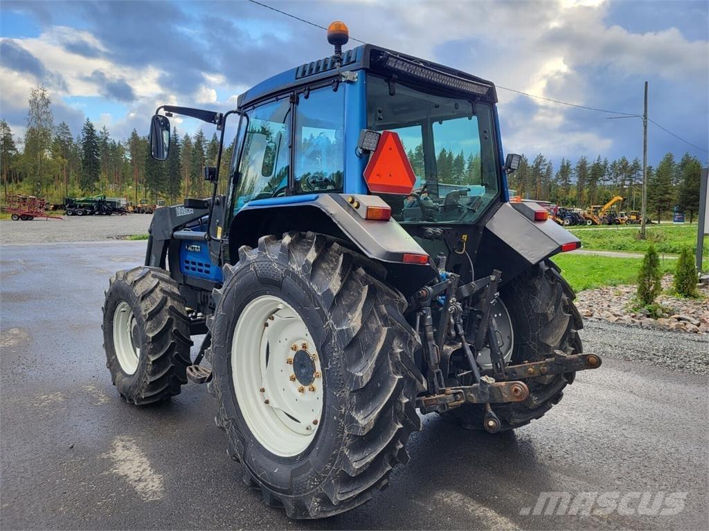 Valtra 6300-4 トラクター