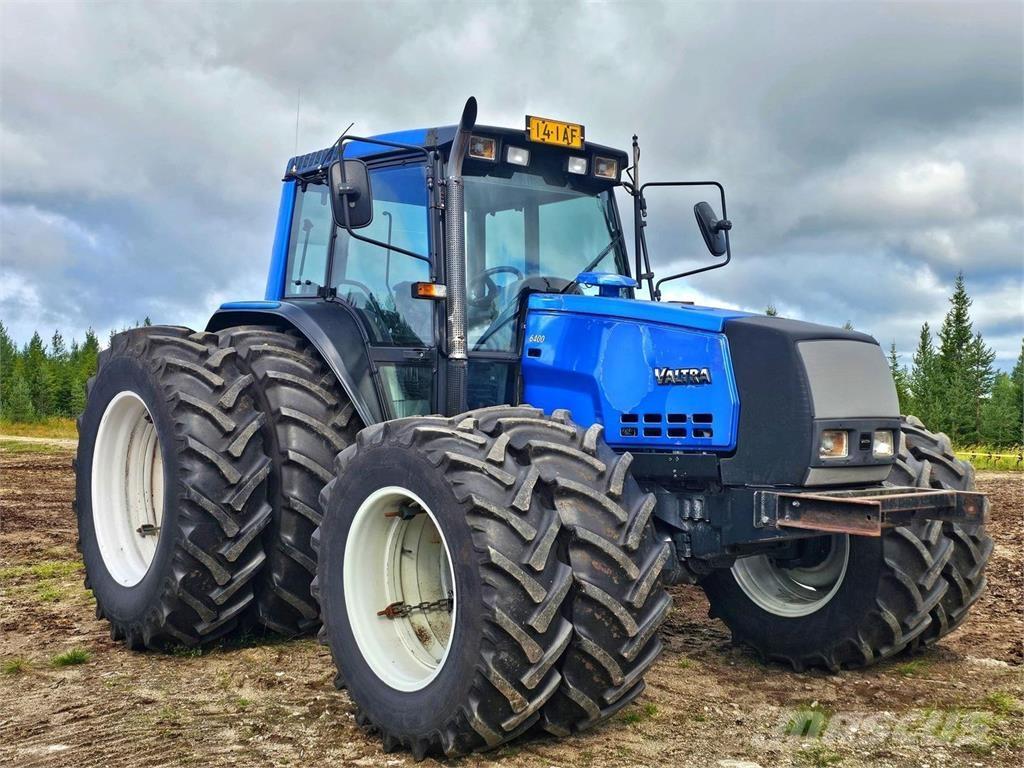 Valtra 6400 トラクター