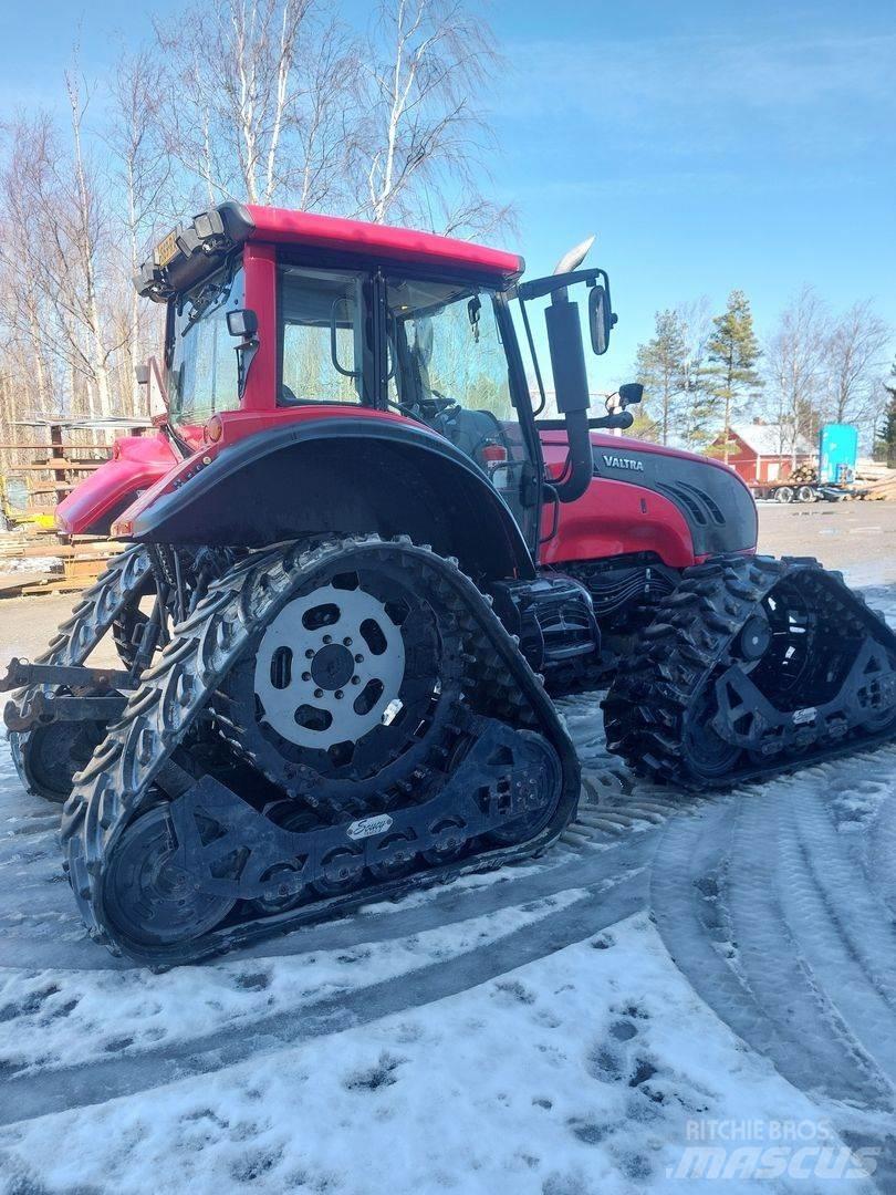 Valtra T202 D トラクター