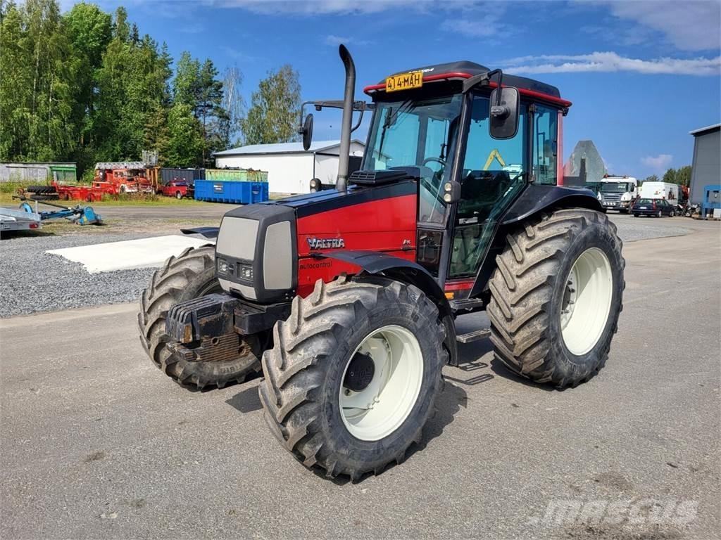 Valtra Valmet A95 トラクター