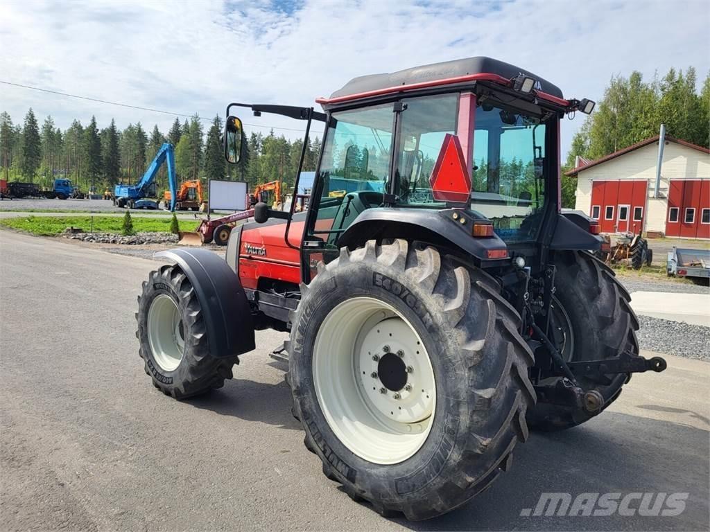 Valtra Valmet A95 トラクター