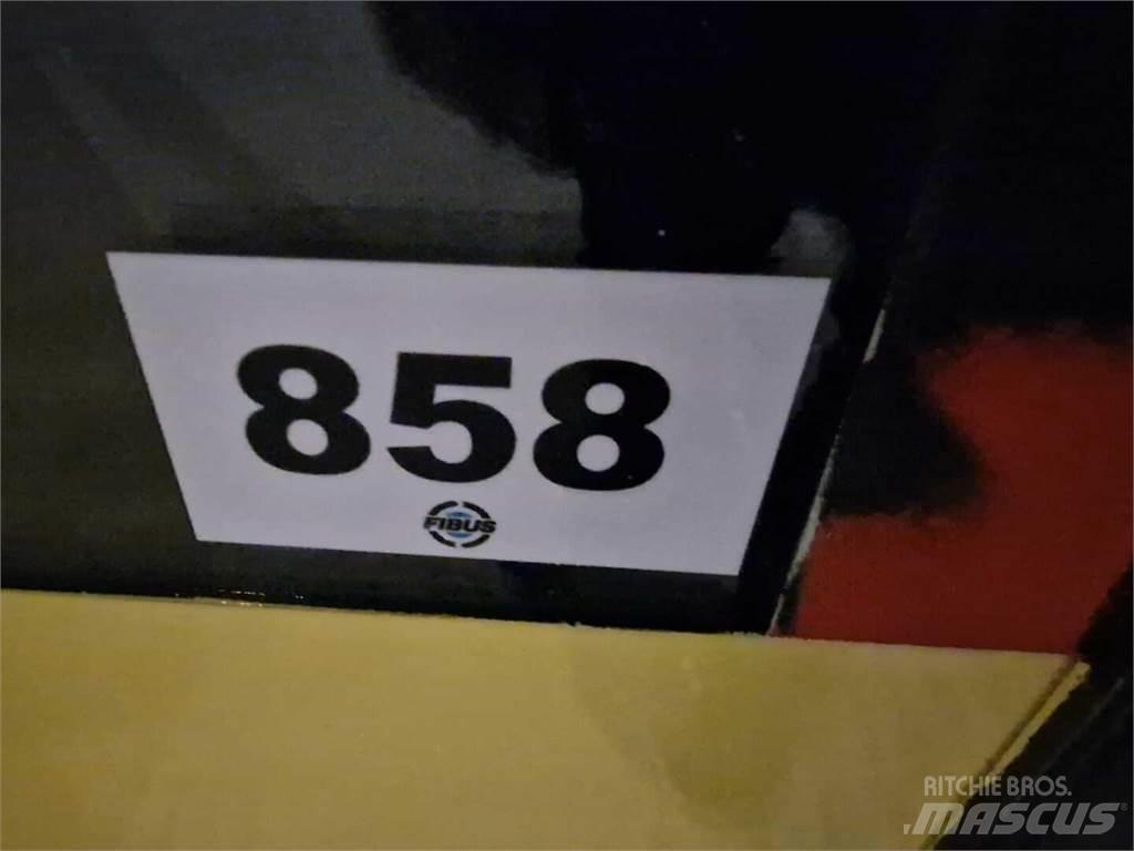 Volvo 8700 B7R 長距離バス
