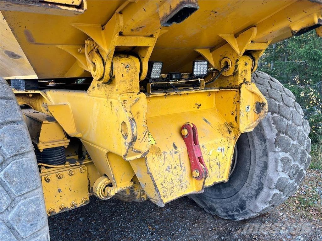 Volvo A35D アーティキュレート式ダンプトラック