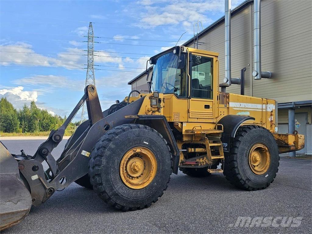 Volvo BM L120C ホイールローダー・タイヤショベル