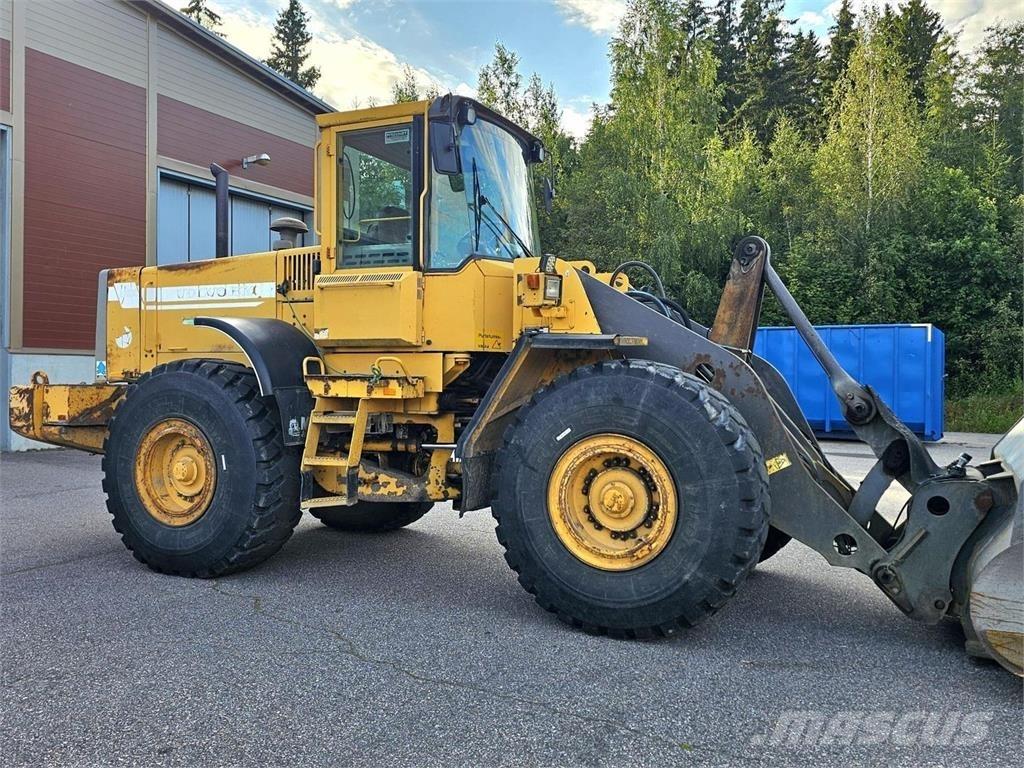 Volvo BM L120C ホイールローダー・タイヤショベル