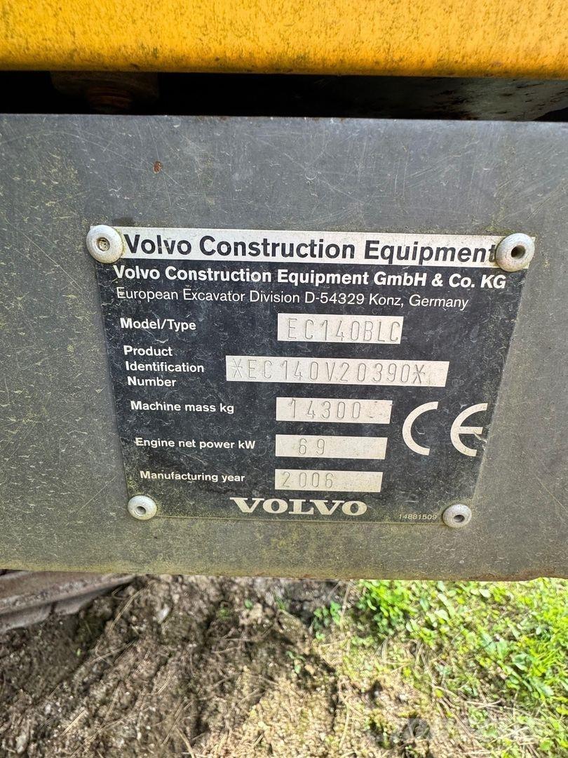 Volvo EC 140 BLC 大型油圧ショベル12t以上（パワーショベル・ユンボ）