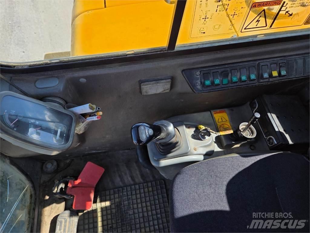 Volvo EC55B ミニ油圧ショベル 7t以下（ミニユンボ・ミニディガー）