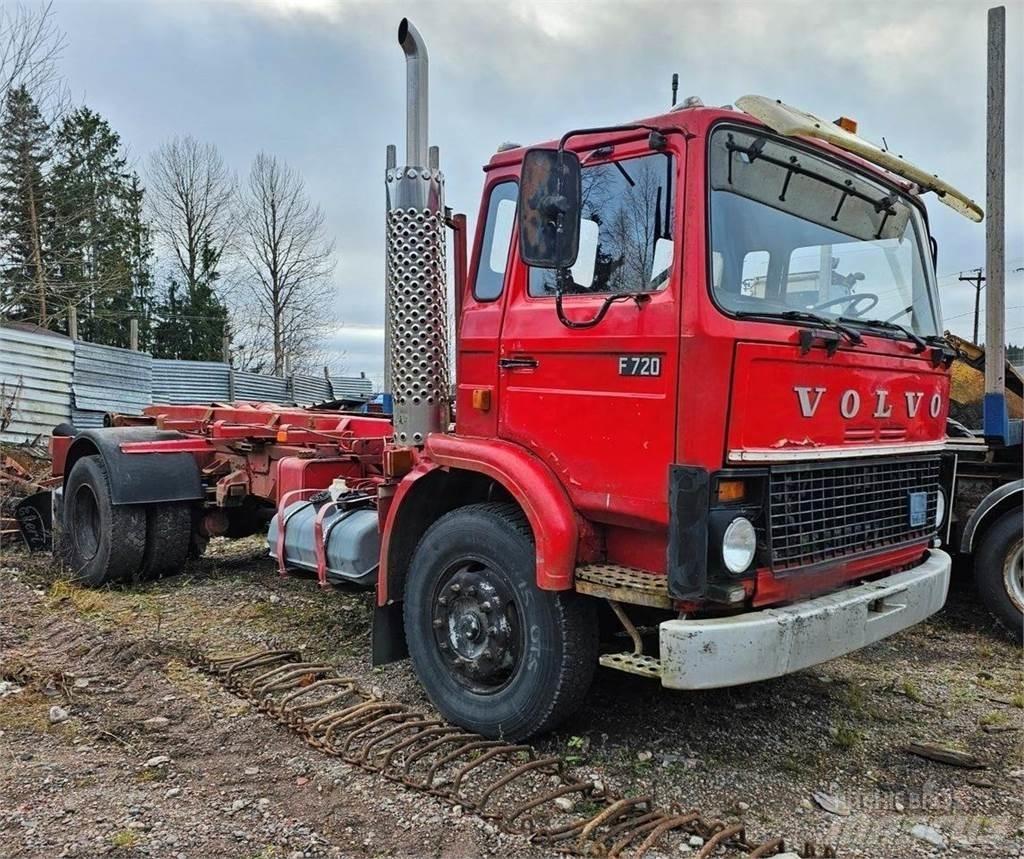 Volvo F720 アームロール