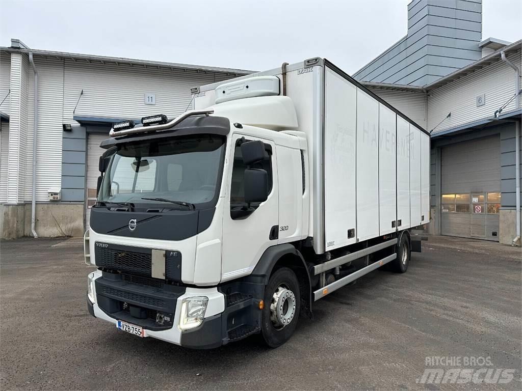 Volvo FE320 4x2 ボックスボディー、ウイング、箱車