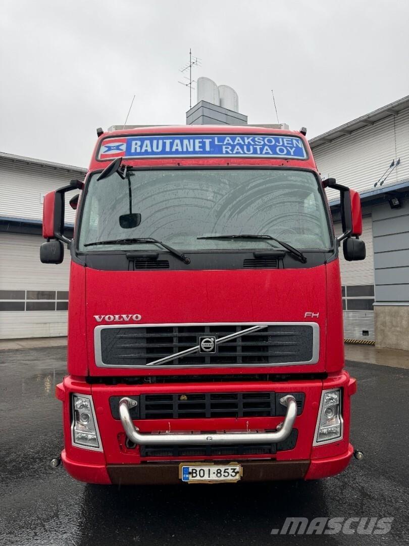 Volvo FH 440 6x2 ボックスボディー、ウイング、箱車