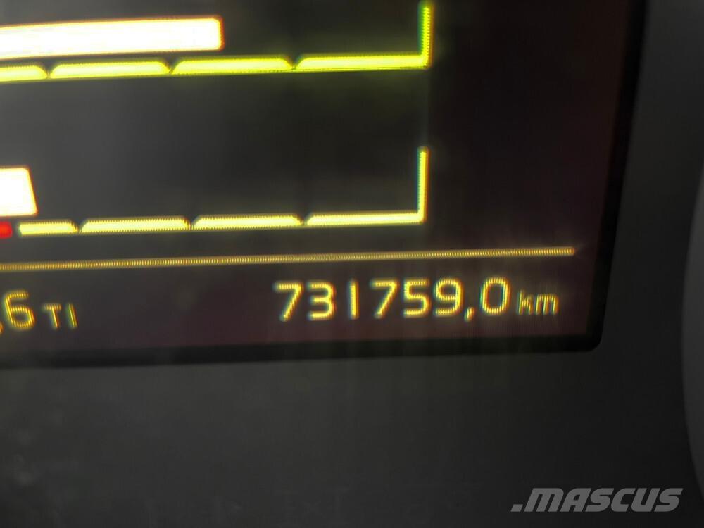 Volvo FH 6X2 -18 コンテナ、海コン車